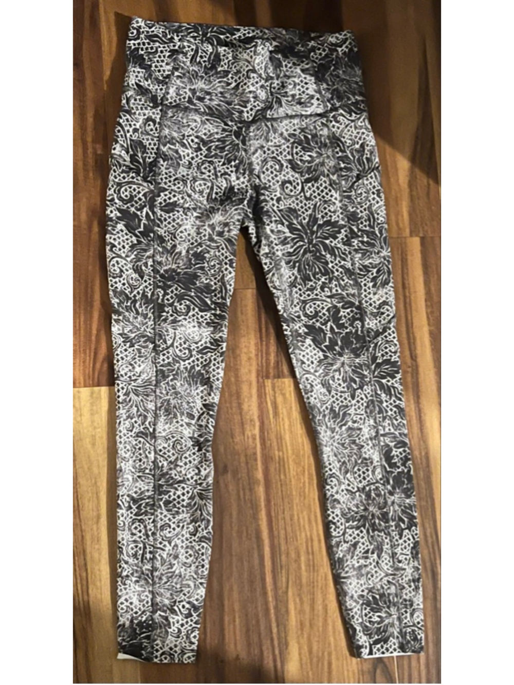 Lululemon Fast Free 7/8 Tight II Nulux 25" Serigraph Starlight Size 6
